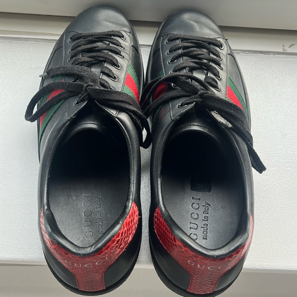 Gucci - Men’s Ace Sneakers - Black Leather